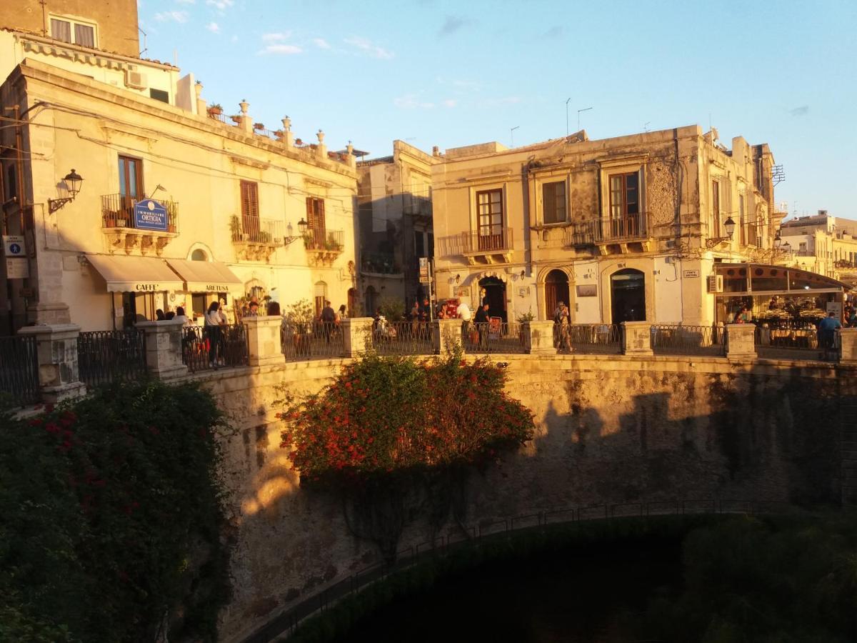 Villa Ai Tintori Di Ortigia Syrakus Exterior foto